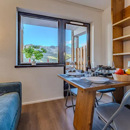 Appartement Top-floor Mountain Getaway - Stunning Views, Sleeps 4 - Olympiades Val Thorens